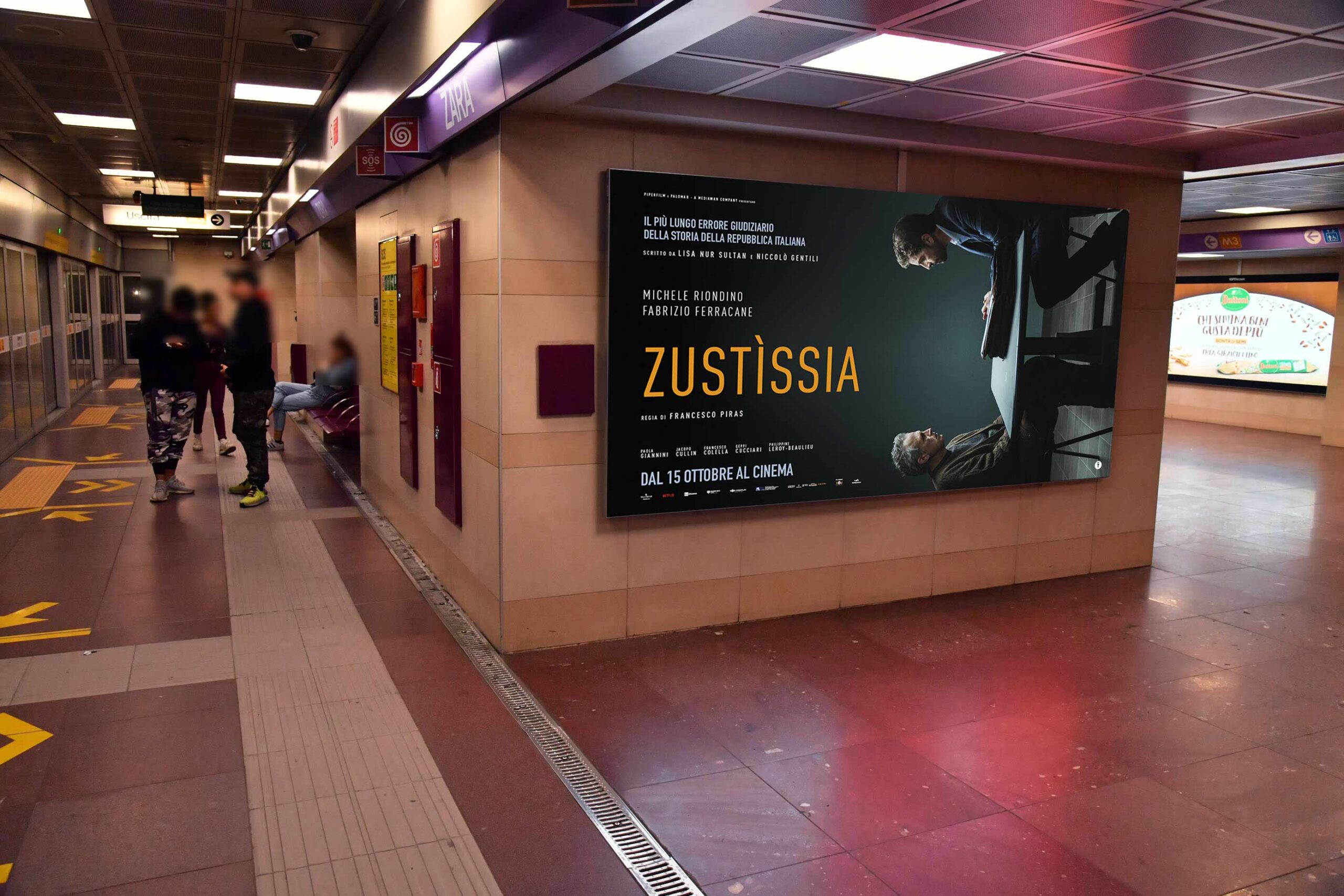 Zustissia_3X2_Mockup